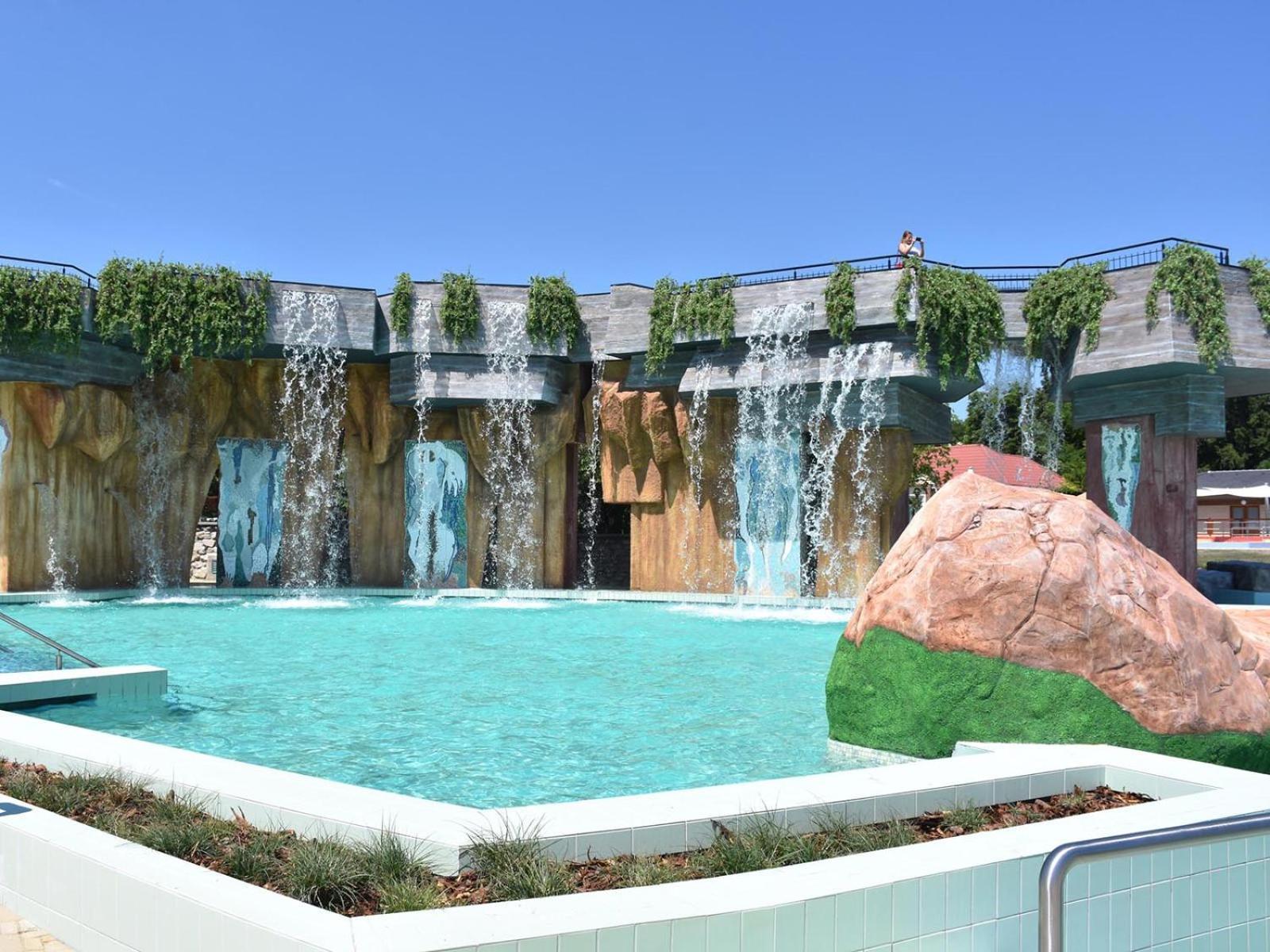 Hajdúszoboszló Lux Apartman Villa מראה חיצוני תמונה